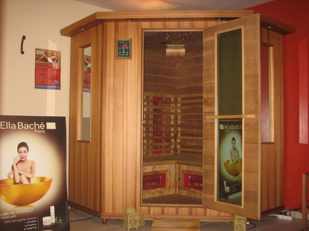 Espace Bien Etre Et Spa Libin Kültér fotó